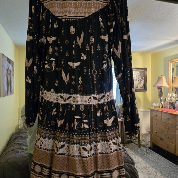 Phoenix play dress - Picture 5 of 5